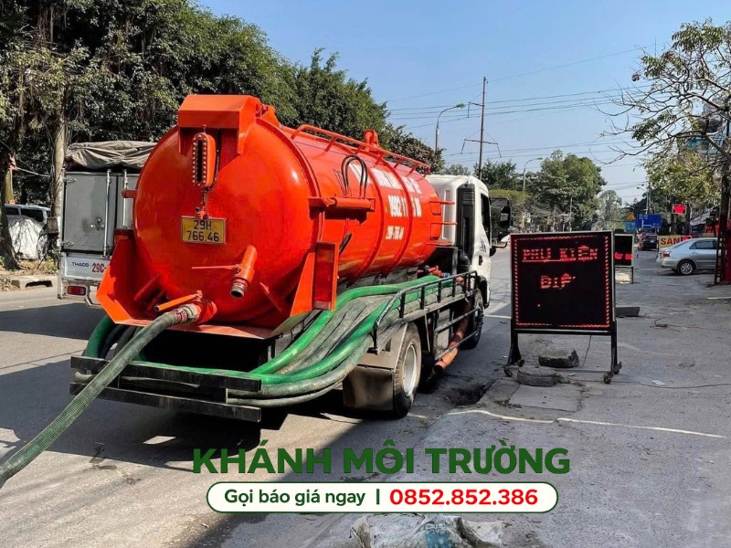 Case thực tế hút hầm cầu Quận 1 của Khánh Môi Trường