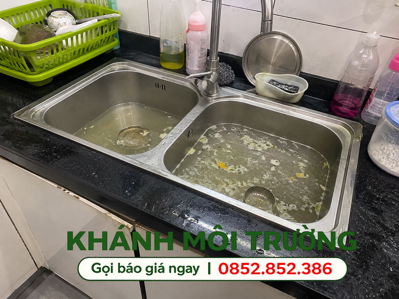 Nước trong bồn rửa rút chậm là dấu hiệu nhận biết bồn rửa chén bắt đầu bị nghẹt Nước trong bồn rửa rút chậm là dấu hiệu nhận biết bồn rửa chén bắt đầu bị nghẹt