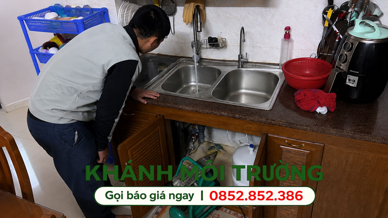 Trường hợp Khánh Môi Trường xử lý bồn rửa chén nghẹt tại căn hộ Nguyễn Hữu Thọ Trường hợp Khánh Môi Trường xử lý bồn rửa chén nghẹt tại căn hộ Nguyễn Hữu Thọ