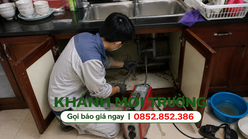 Khánh Môi Trường nhận thông bồn rửa chén Quận 3 cho nhà chị Mai Khánh Môi Trường nhận thông bồn rửa chén Quận 3 cho nhà chị Mai