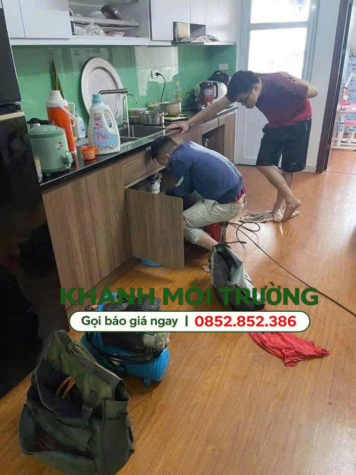 Thợ Khánh Môi Trường thông bồn rửa chén cho nhà phố cao tầng tại Quận Phú Nhuận Thợ Khánh Môi Trường thông bồn rửa chén cho nhà phố cao tầng tại Quận Phú Nhuận